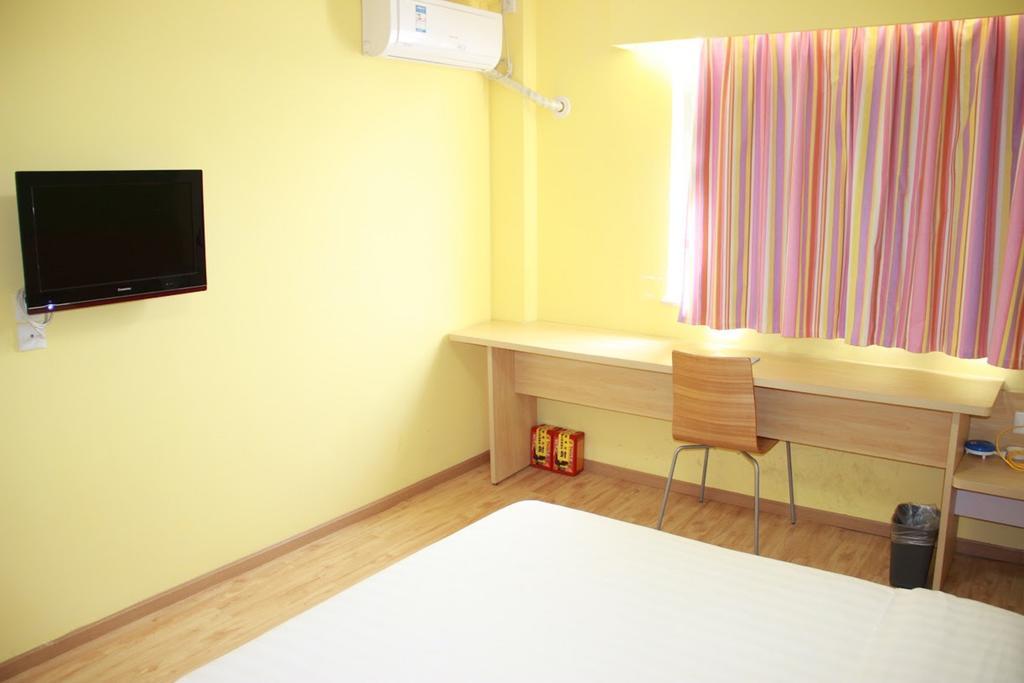 7Days Inn Foshan Dongfang Square Walmart Kültér fotó