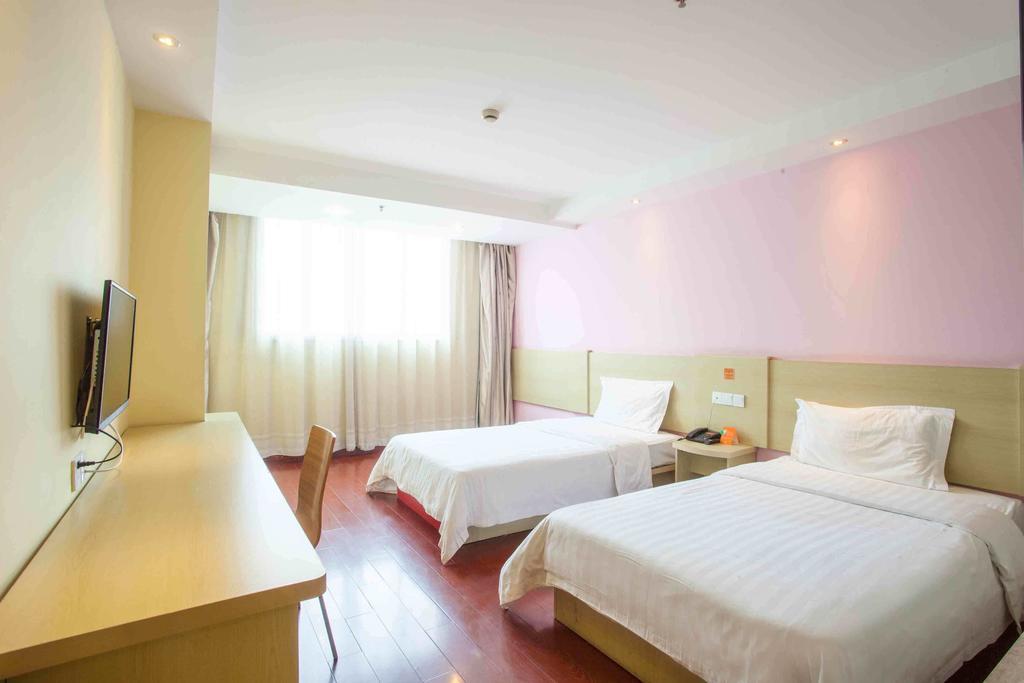 7Days Inn Foshan Dongfang Square Walmart Szoba fotó