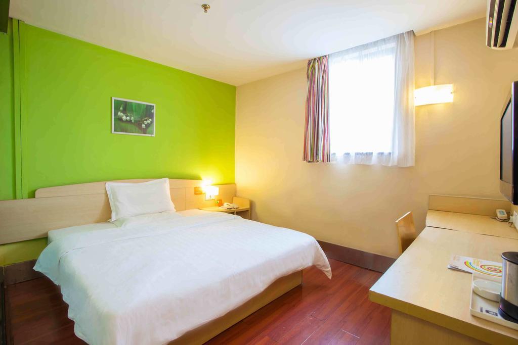 7Days Inn Foshan Dongfang Square Walmart Szoba fotó